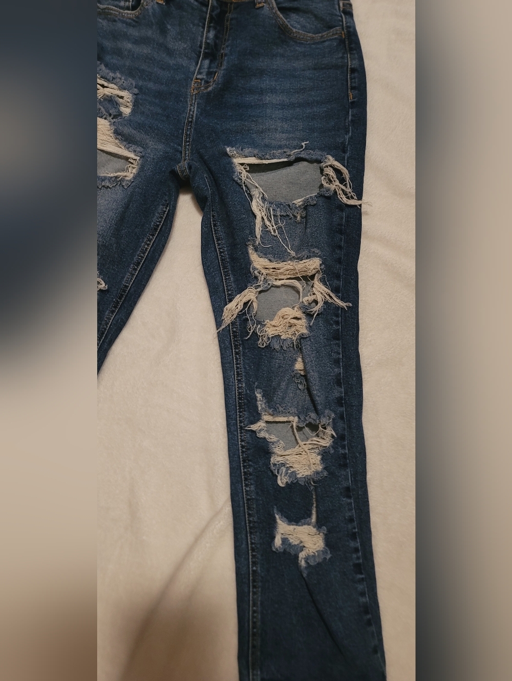 Cello Jeans SZ 5 Skinny Jeans Ripped Distressed Open Slim Medium Wash High waist - Picture 3 of 7